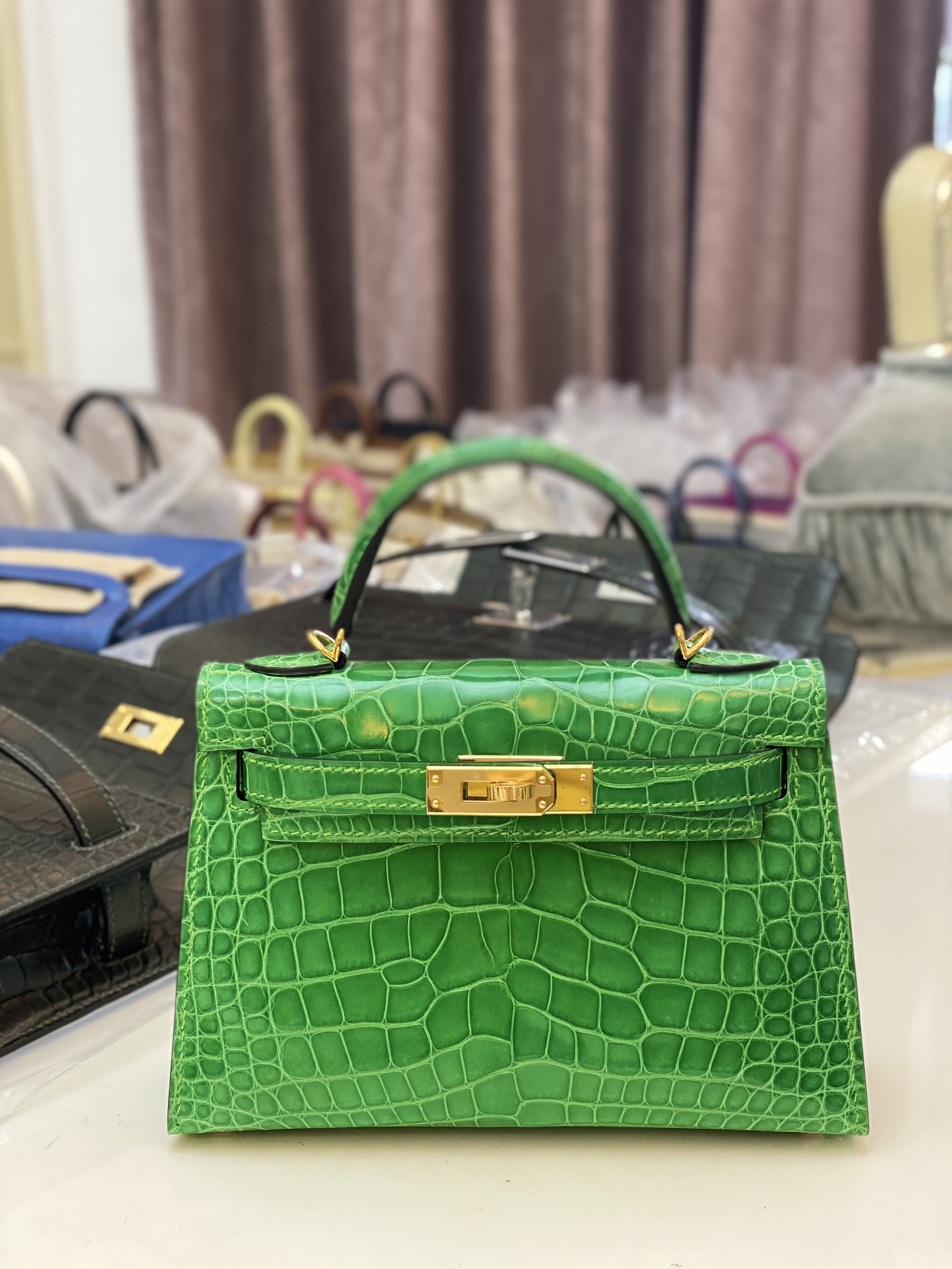 Hermes Kelly Mini II Bag 19CM In Green Shiny Alligator Leather